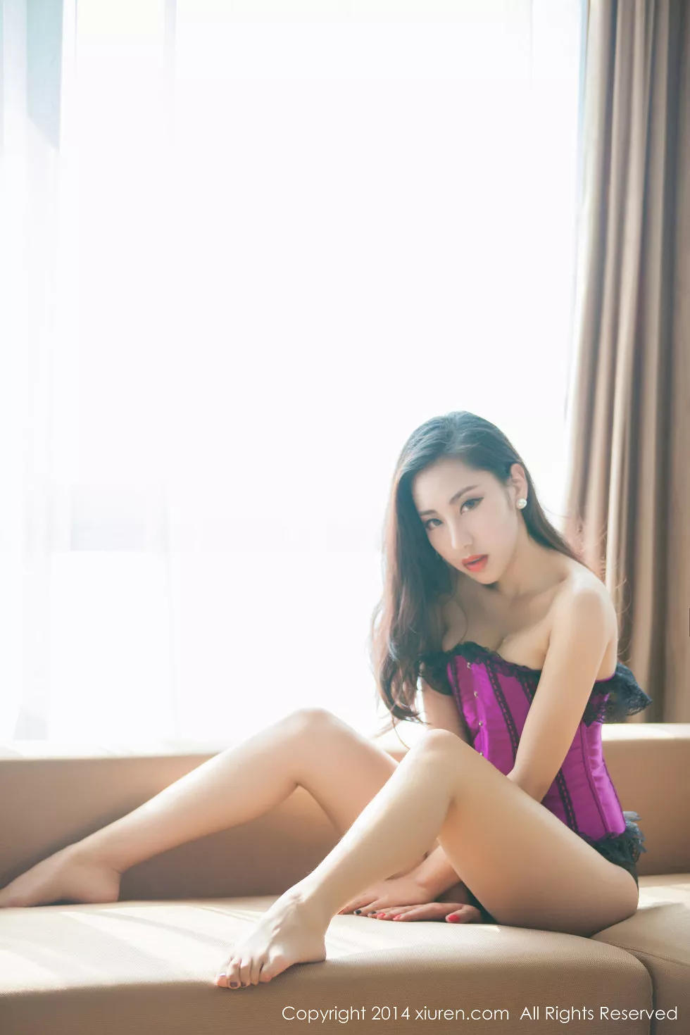 Xgyw.Org_XiuRen第085期_不性感女人Annie美乳真空诱惑秀61P
