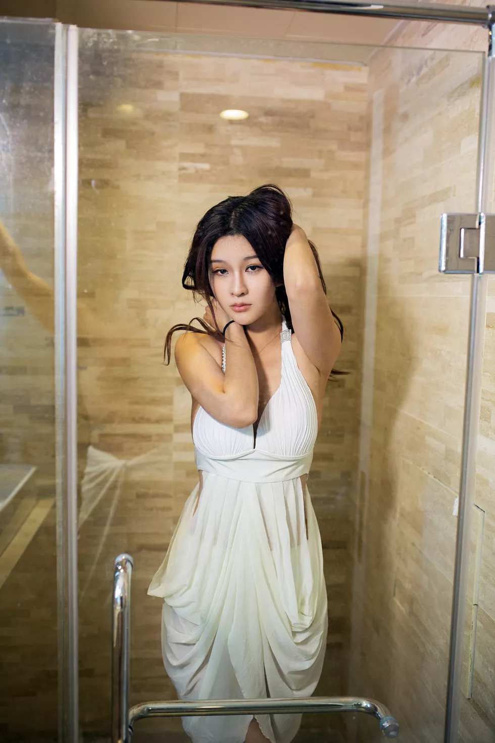 Xgyw.Org_推女郎第16期_丰韵国模纯小希极度诱惑写真18P