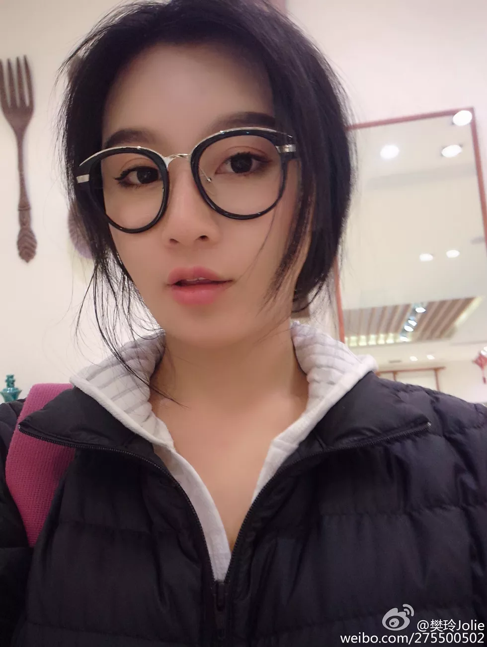 Xgyw.Org_足球宝贝樊玲童颜巨乳高清美胸性感写真15P
