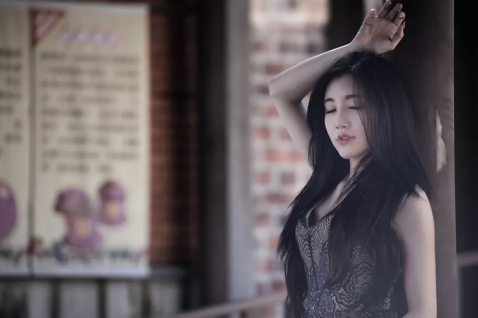 Xgyw.Org_台湾车模美女陈雪恩丰满白嫩性感迷人写真36P