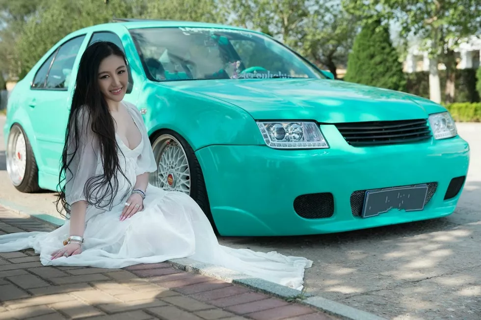 Xgyw.Org_美女模特刘姝彤白沙长裙秀美胸外拍写真6P
