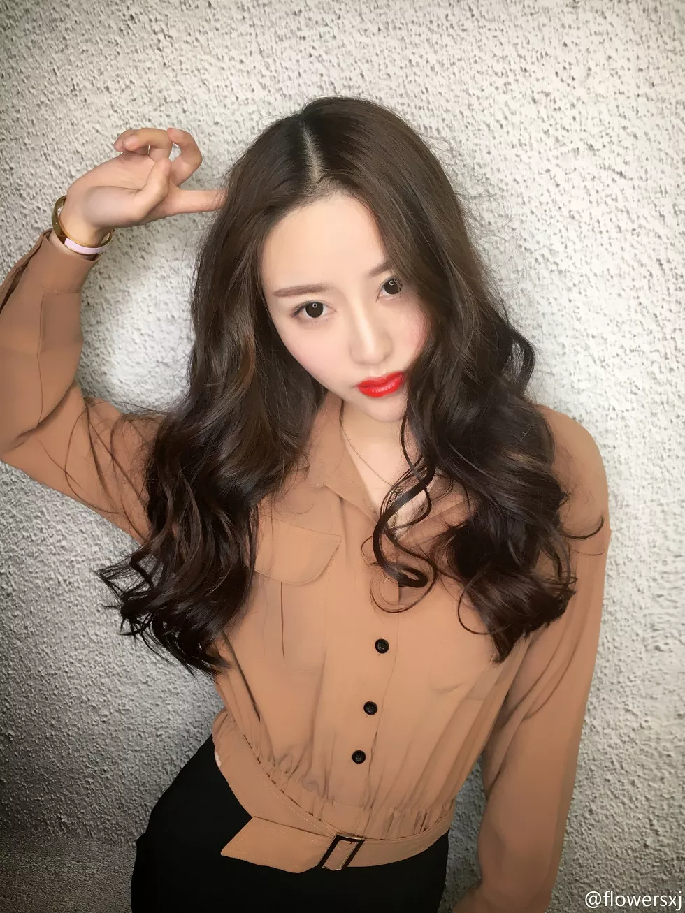 Xgyw.Org_嫩模夏静jolie靓丽容颜性感美胸微博海量写真333P
