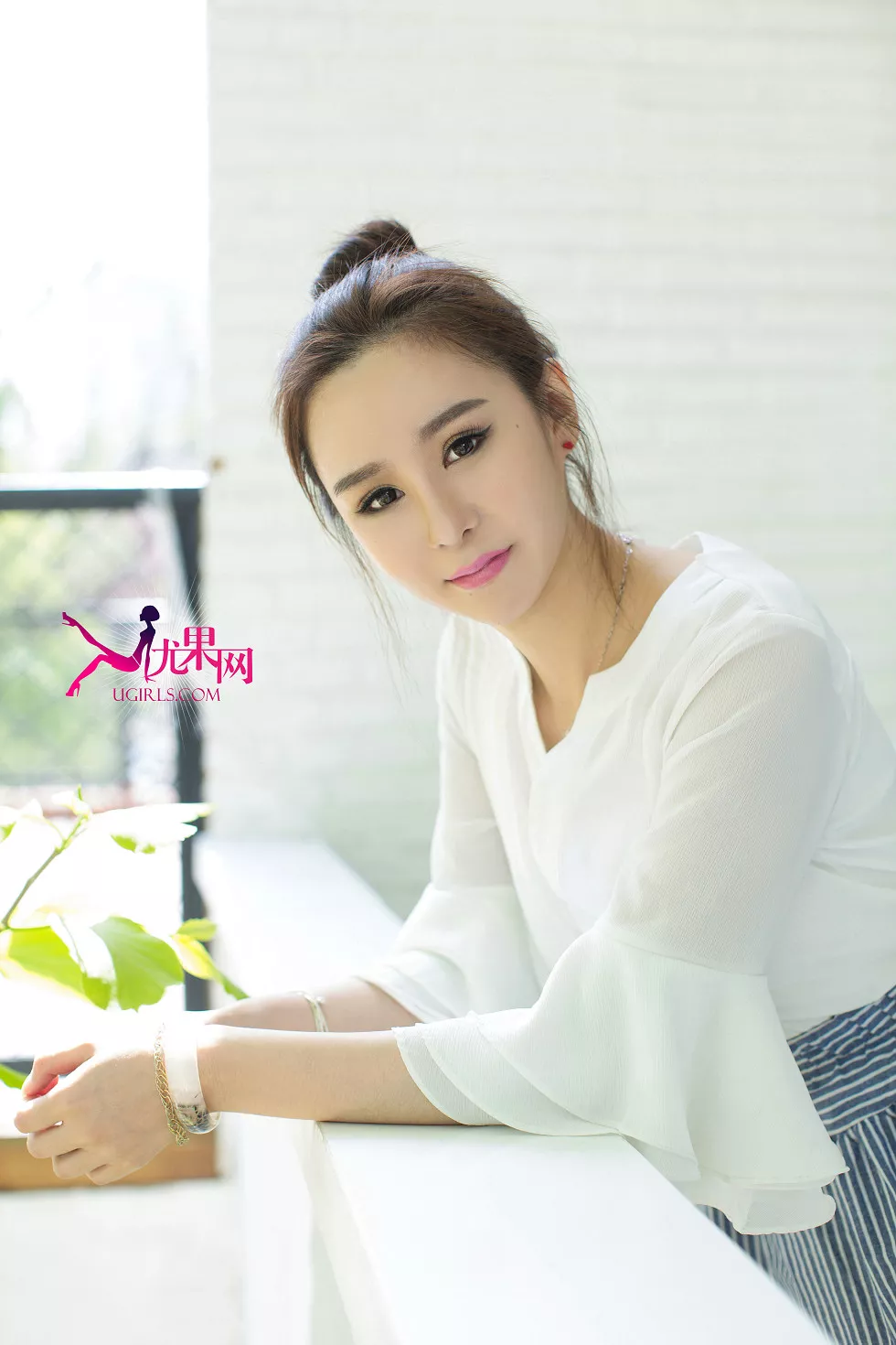 Xgyw.Org_[Ugirls尤果网]U084_模特小软浴室里湿身比基尼秀完美身材诱惑写真65P