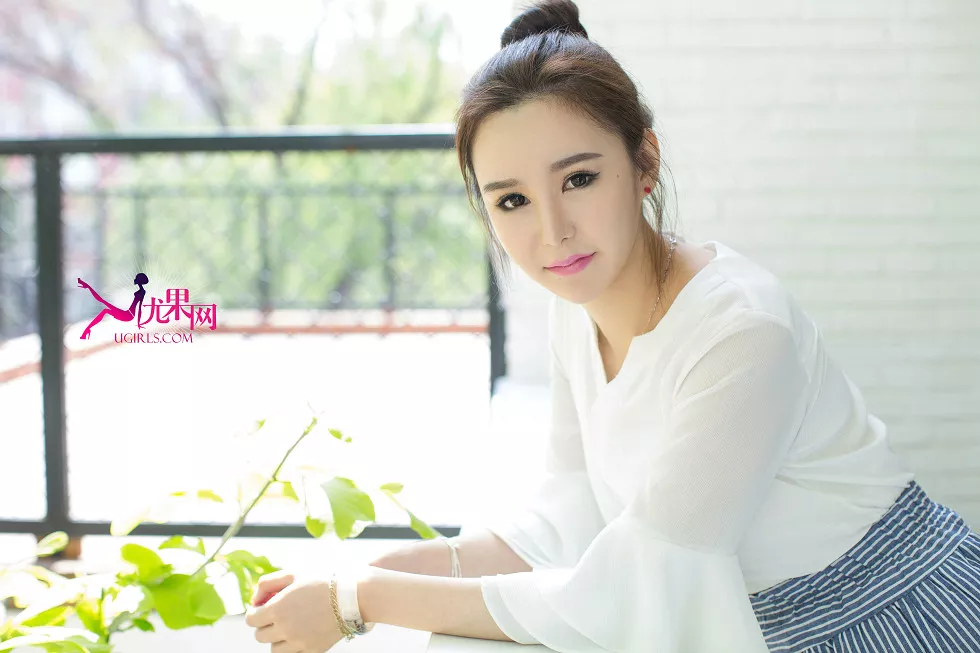 Xgyw.Org_[Ugirls尤果网]U084_模特小软浴室里湿身比基尼秀完美身材诱惑写真65P
