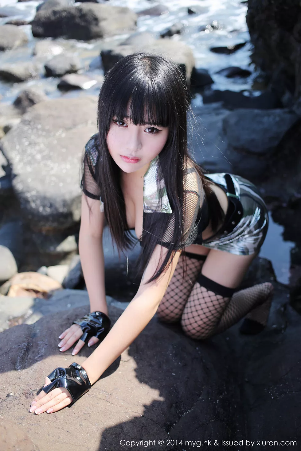 Xgyw.Org_[MyGirl美媛馆]Vol.075_嫩模八宝icey厦门旅拍性感比基尼系列完美曲线写真66P