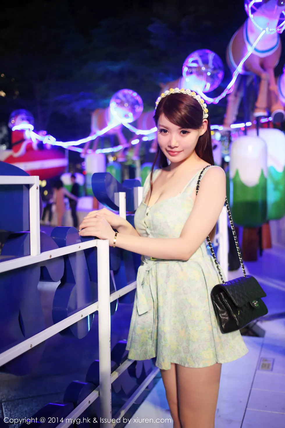 Xgyw.Org_[MyGirl美媛馆]Vol.085_嫩模MARA醬泰国旅拍性感内衣系列完美身材写真50P