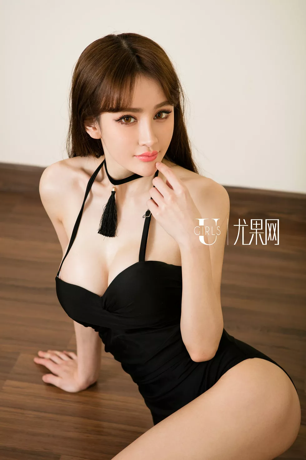 Xgyw.Org_[Ugirls尤果网]U175_嫩模Cheryl青树居家私房内衣薄纱透视撩人诱惑写真65P