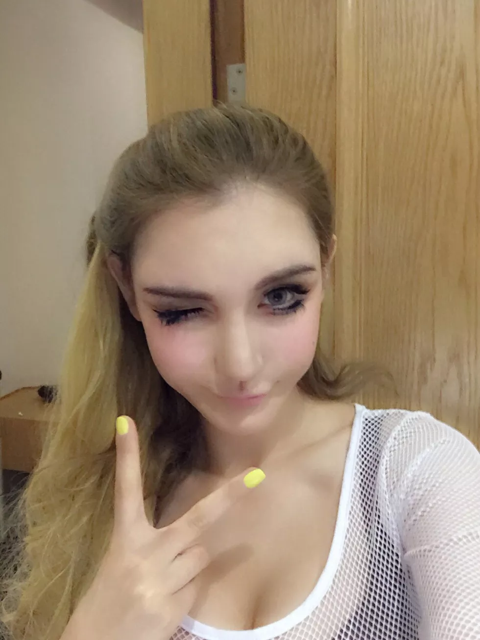 Xgyw.Org_中国混血DJ女KikiElatha火辣身材碧眼金发性感写真288P