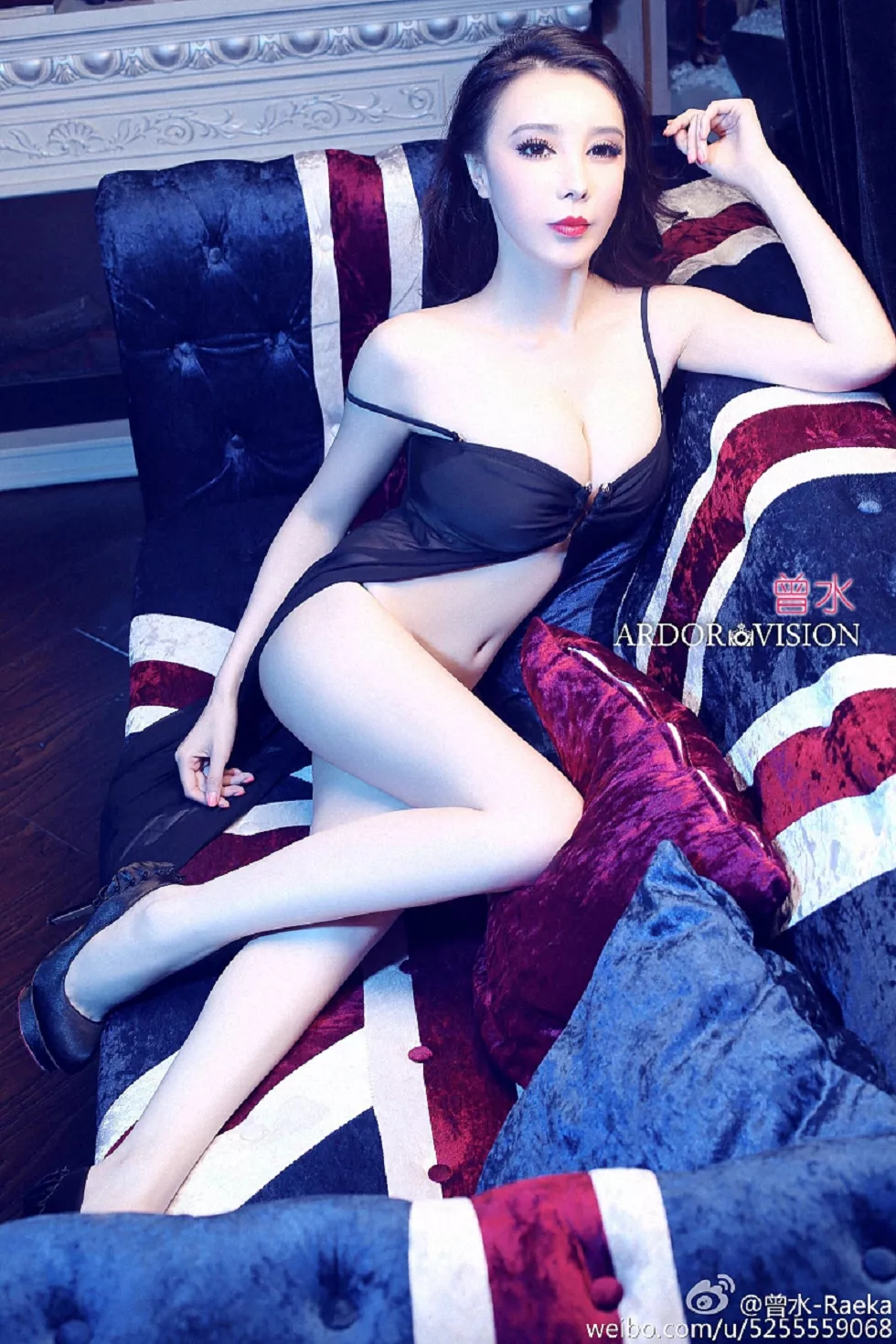 Xgyw.Org_推女郎模特曾水(Raeka)大尺度美乳火辣诱惑微博写真49P