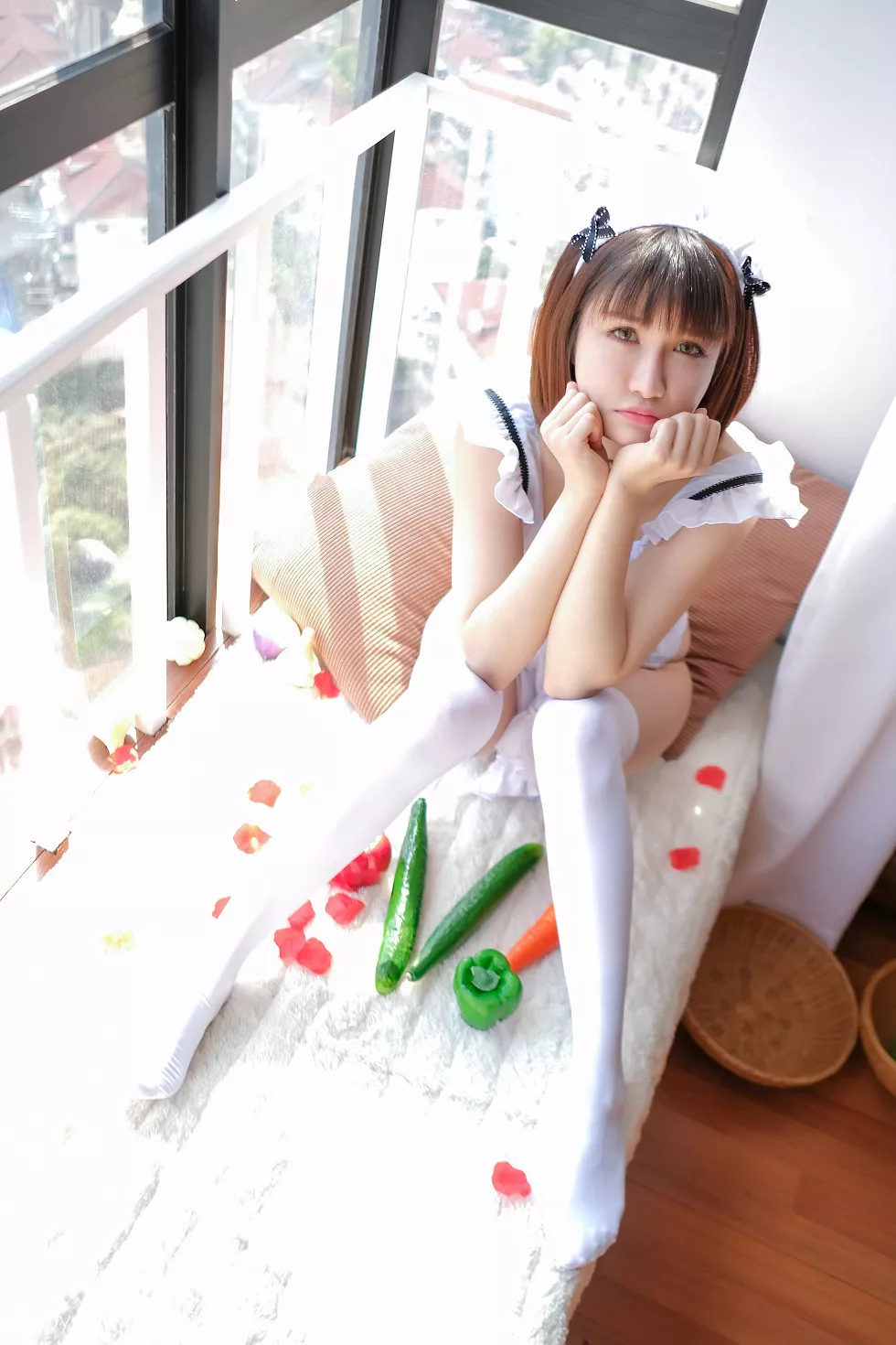Xgyw.Org_[UXING优星馆]Vol.058_嫩模K8傲娇萌萌居家女仆装侧露美乳黄瓜主题撩人诱惑写真40P