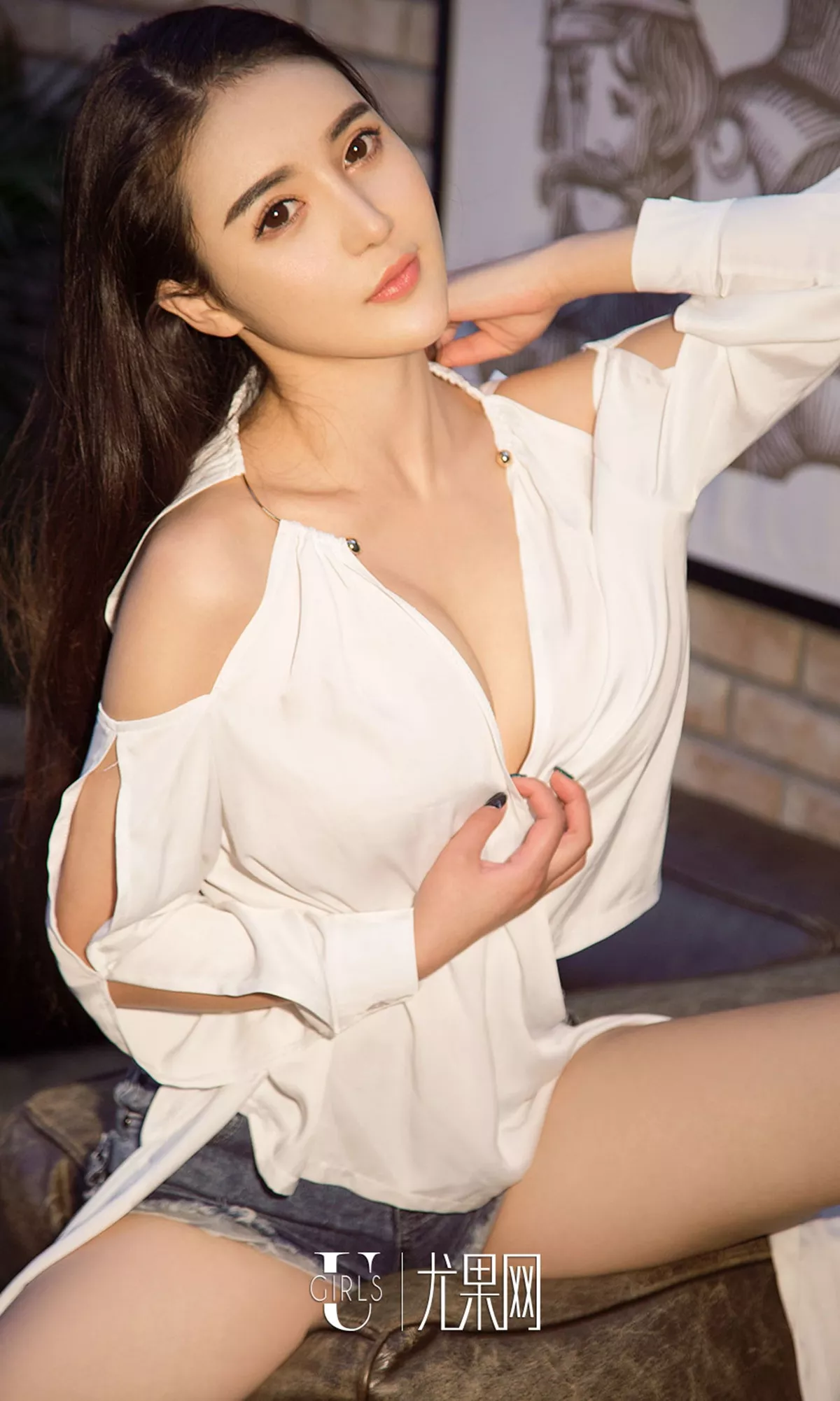 Xgyw.Org_[Ugirls爱尤物]No.896_嫩模Tracy丝绒兔女郎秀完美曲线性感内衣秀浑圆美乳诱惑写真40P