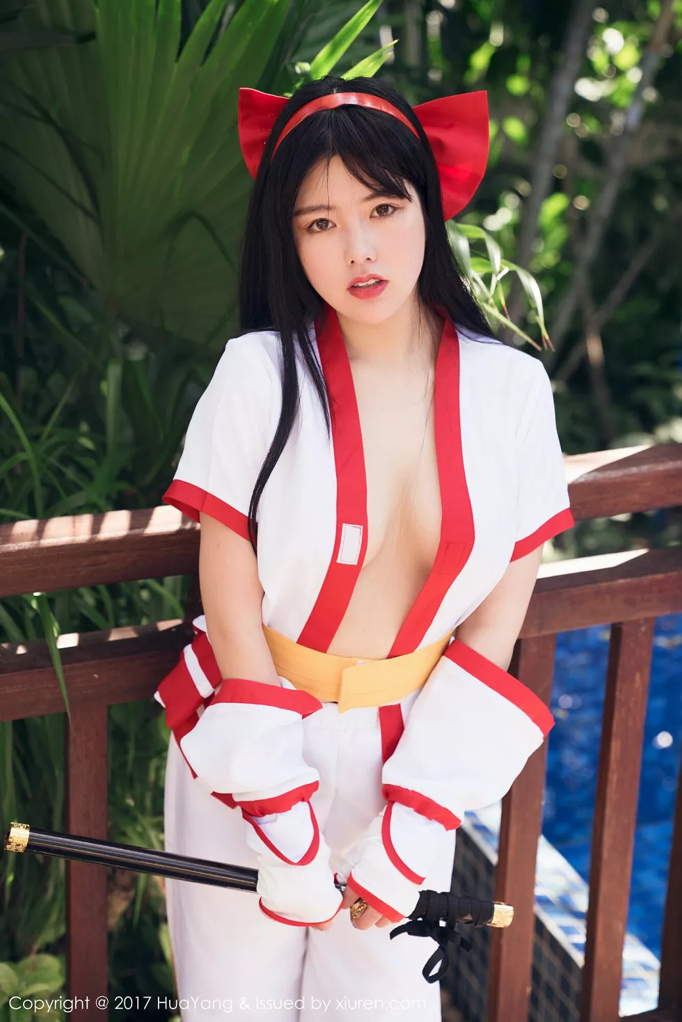 Xgyw.Org_[HuaYang花漾]Vol.018_女神娜露Selena三亚旅拍荣耀玩家最强福利泳池全裸诱惑写真40P
