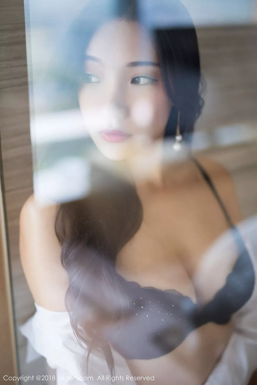 Xgyw.Org_XiuRen第893期_嫩模小狐狸Sica性感黑色女仆装+浴室透视内衣诱惑写真45P