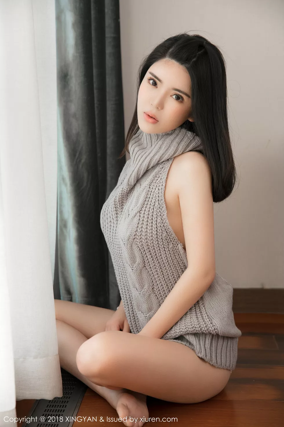 Xgyw.Org_[XINGYAN星颜社]VOL.012_嫩模陈曦Lily开背毛衣侧露豪乳+黑丝水手学生服诱惑写真50P