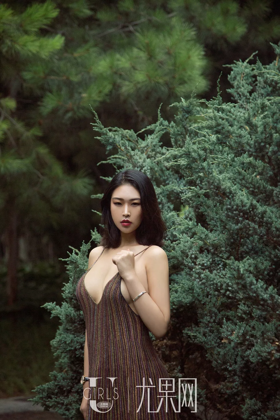 Xgyw.Org_[Ugirls尤果网]U394_嫩模果冻私房黑色透视衬衣真空露美乳遮点撩人诱惑写真65P