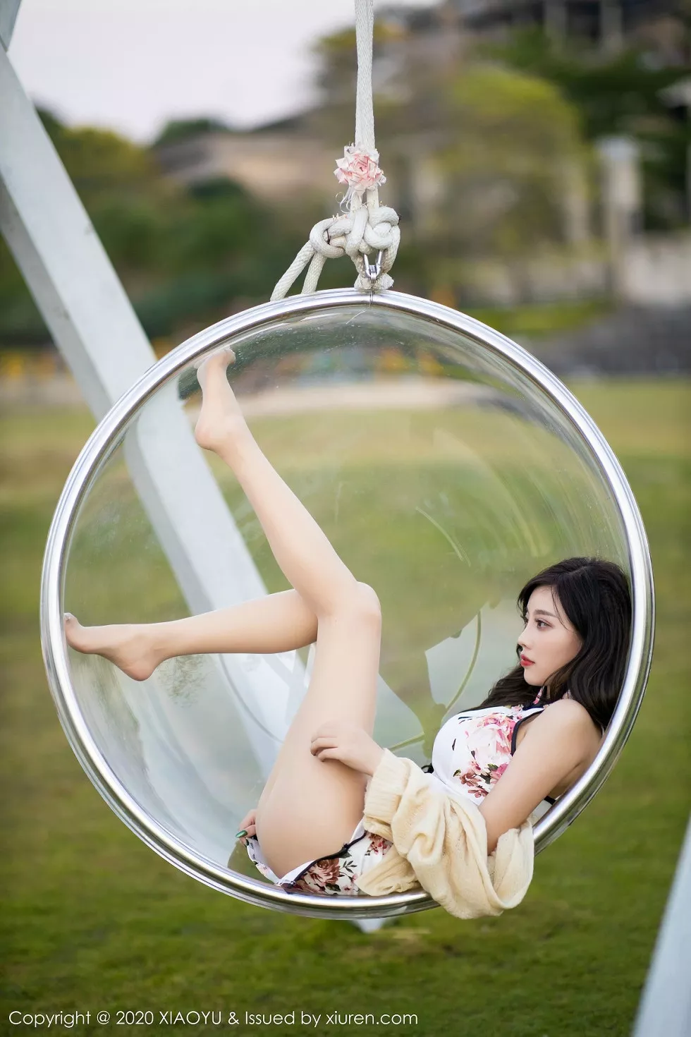 Xgyw.Org_[XiaoYu画语界]Vol.233_女神杨晨晨室外性感古韵旗袍配超薄肉丝秀美臀玉足诱惑写真140P