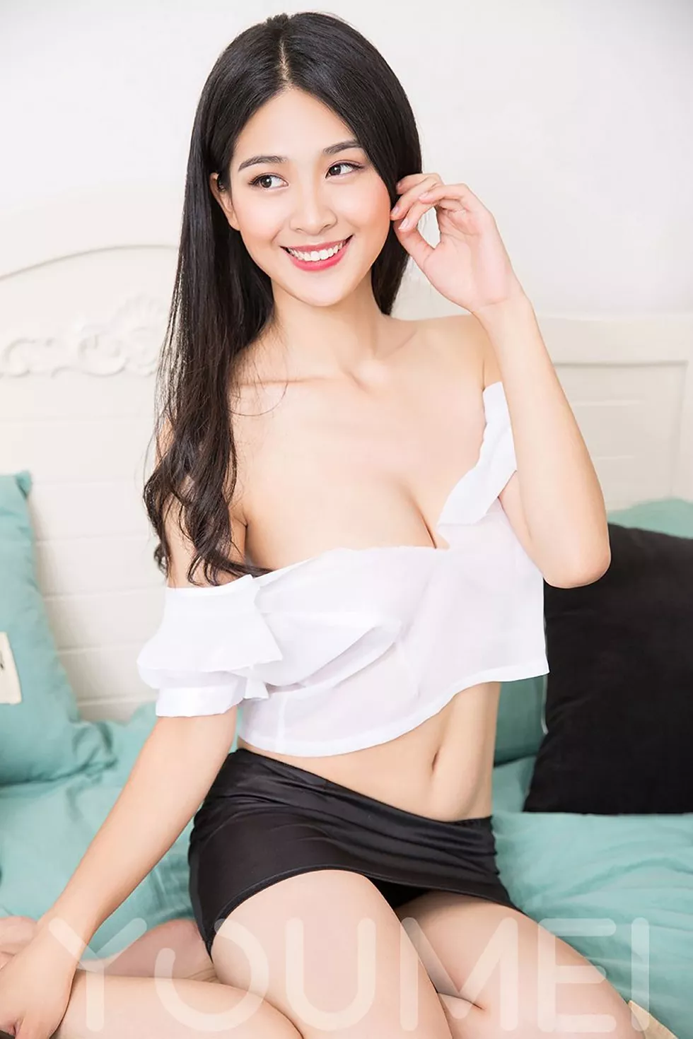 Xgyw.Org_[YouMei尤美]Vol.010_嫩模Ada居家私房性感白色内衣半脱露豪乳翘臀诱惑写真25P