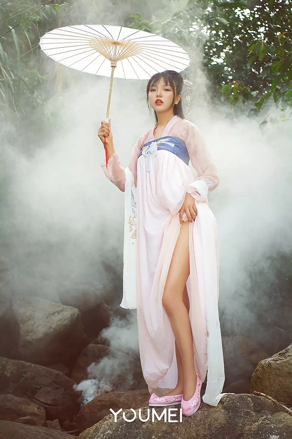 Xgyw.Org_[YouMei尤美]Vol.048_尤美合辑牛郎织女山中奇遇主题古典装秀美腿诱惑写真19P