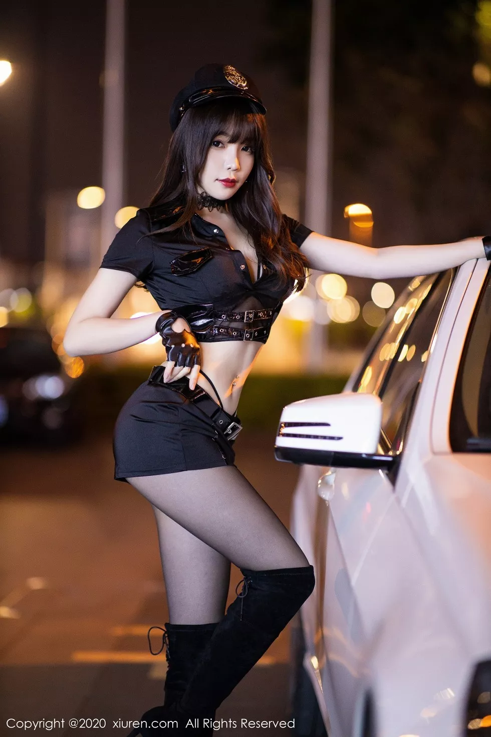 Xgyw.Org_XiuRen第2226期_女神芝芝Booty私房女警制服主题情趣内衣配黑丝袜魅惑写真80P