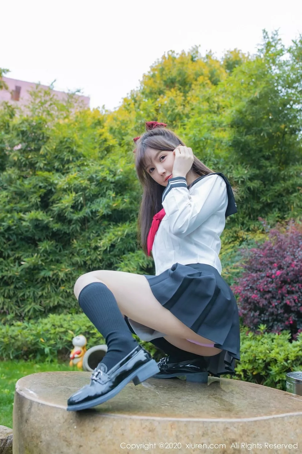 Xgyw.Org_XiuRen第2193期_嫩模糯美子Mini性感学生服主题真空露傲人豪乳极致诱惑写真50P