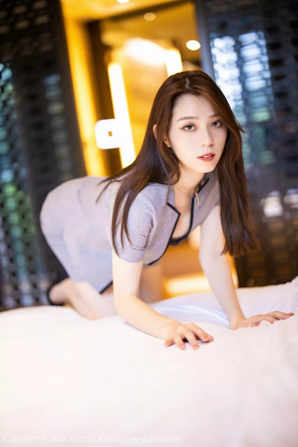 Xgyw.Org_[XiaoYu画语界]Vol.395_嫩模言沫简雅职场制服主题床上性感内衣秀完美身材诱惑写真105P