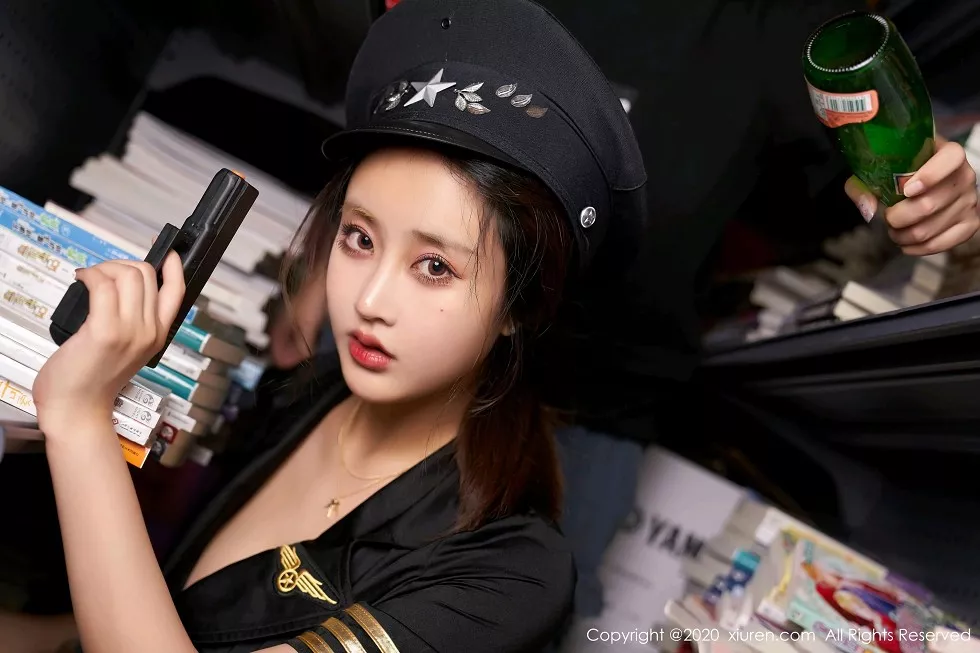Xgyw.Org_XiuRen第2782期_嫩模林子欣Freya心愿旅拍女特务剧情性感服饰配黑丝袜诱惑写真47P