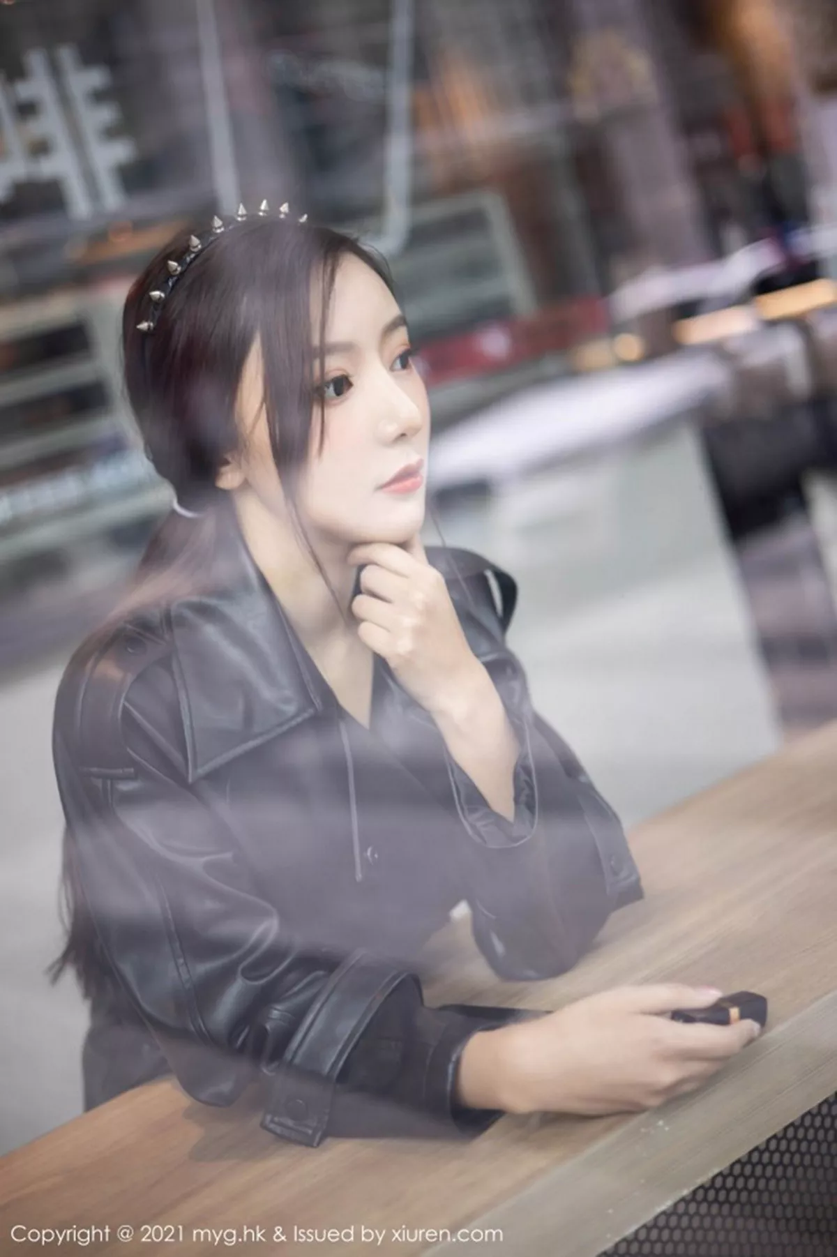 Xgyw.Org_[MyGirl美媛馆]Vol.493_女神王馨瑶yanni飒爽皮衣半脱露情趣内衣蕾丝吊袜极致魅惑写真66P