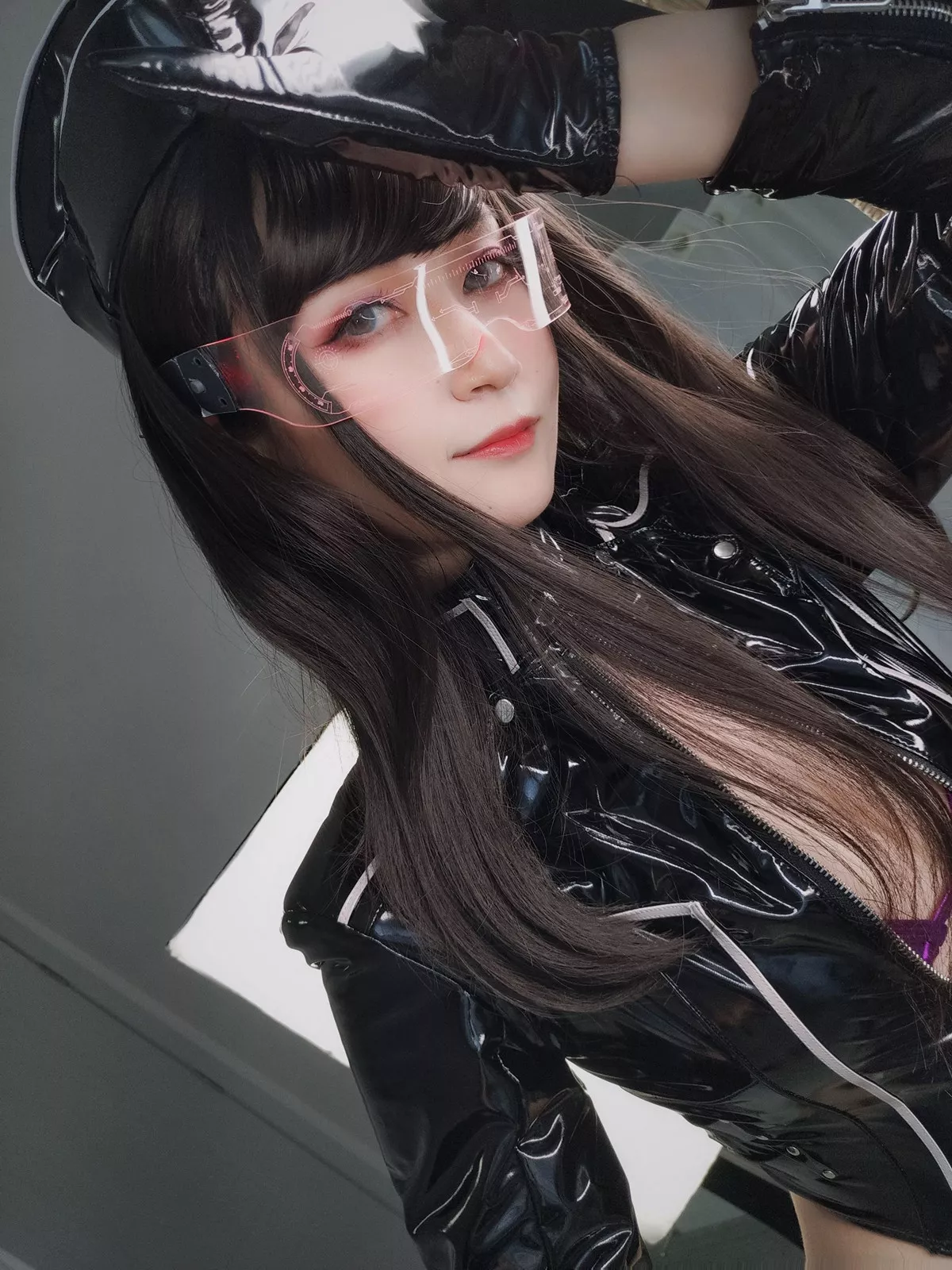 Xgyw.Org_Coser小姐姐白银81通讯官主题私房黑色连体皮衣秀完美身材豪乳翘臀诱惑写真74P