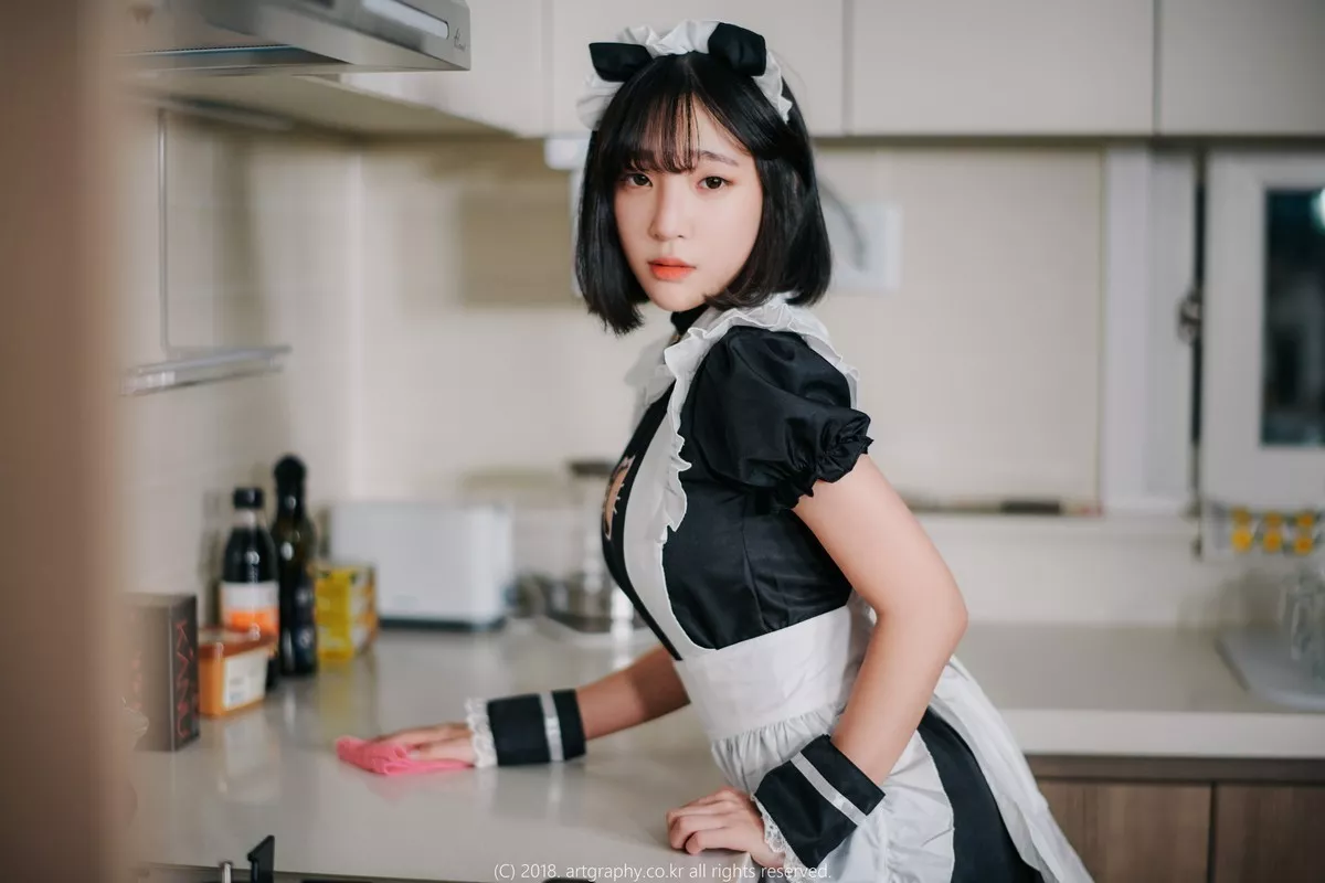 Xgyw.Org_[Artgravia]Vol.042_巨乳少女姜仁卿私房性感白衬衣配黑短裙黑丝裤袜完美诱惑写真62P