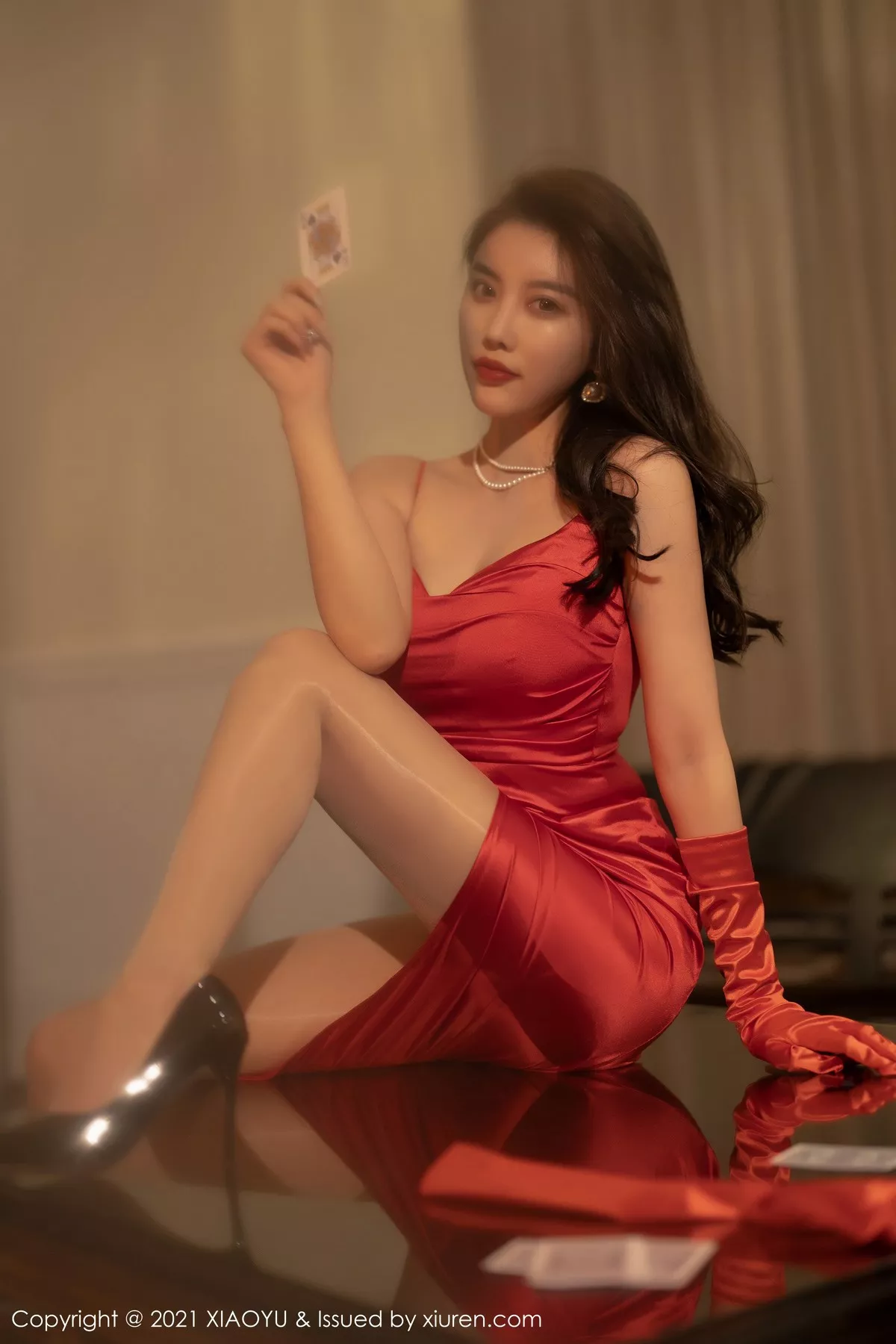 Xgyw.Org_[XiaoYu画语界]Vol.582_女神杨晨晨sugar荷官女郎主题低胸吊裙配超薄肉丝诱惑写真94P