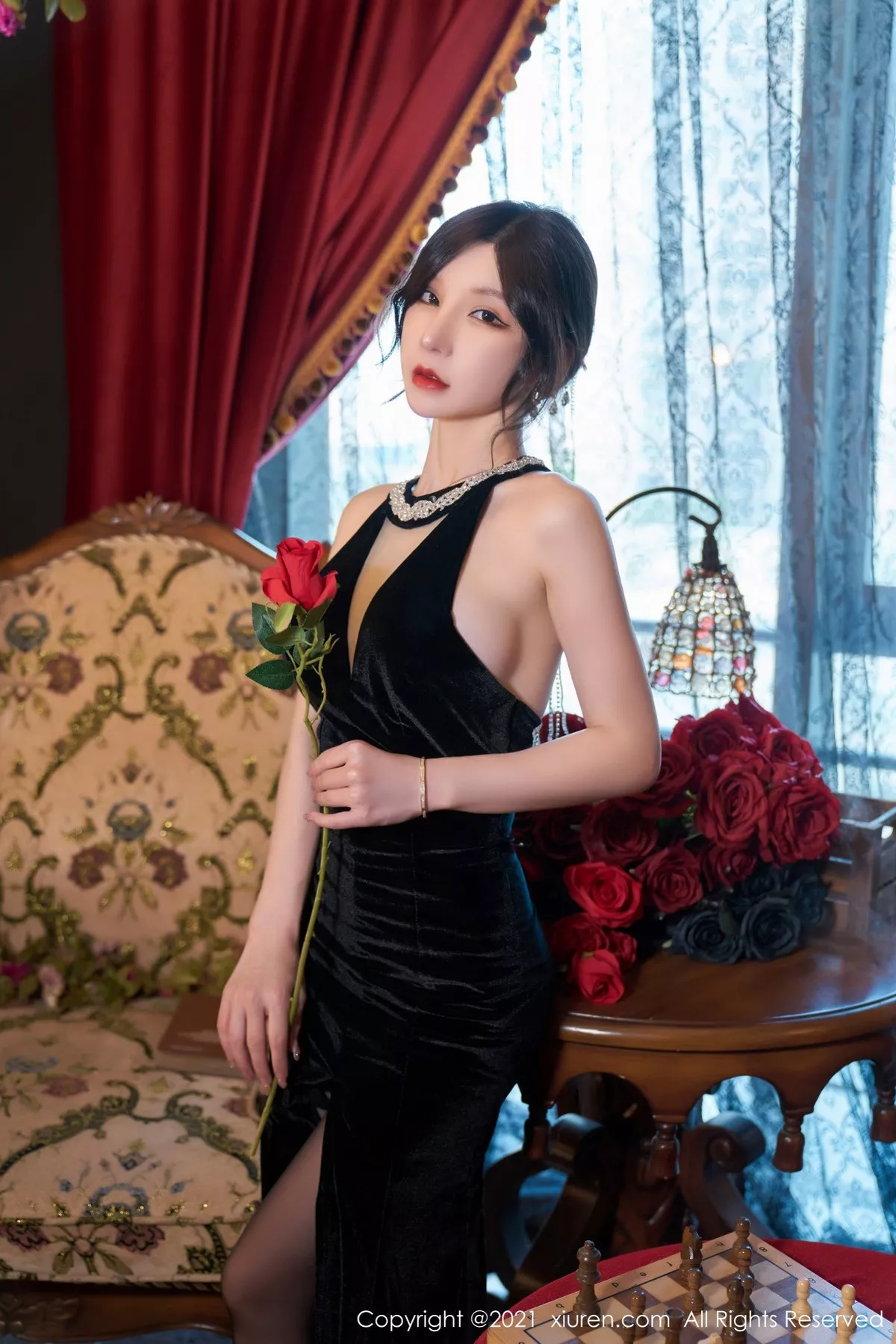Xgyw.Org_XiuRen第3879期_女神周于希Sandy大理旅拍私房超薄无内黑丝裤袜秀翘臀诱惑写真85P
