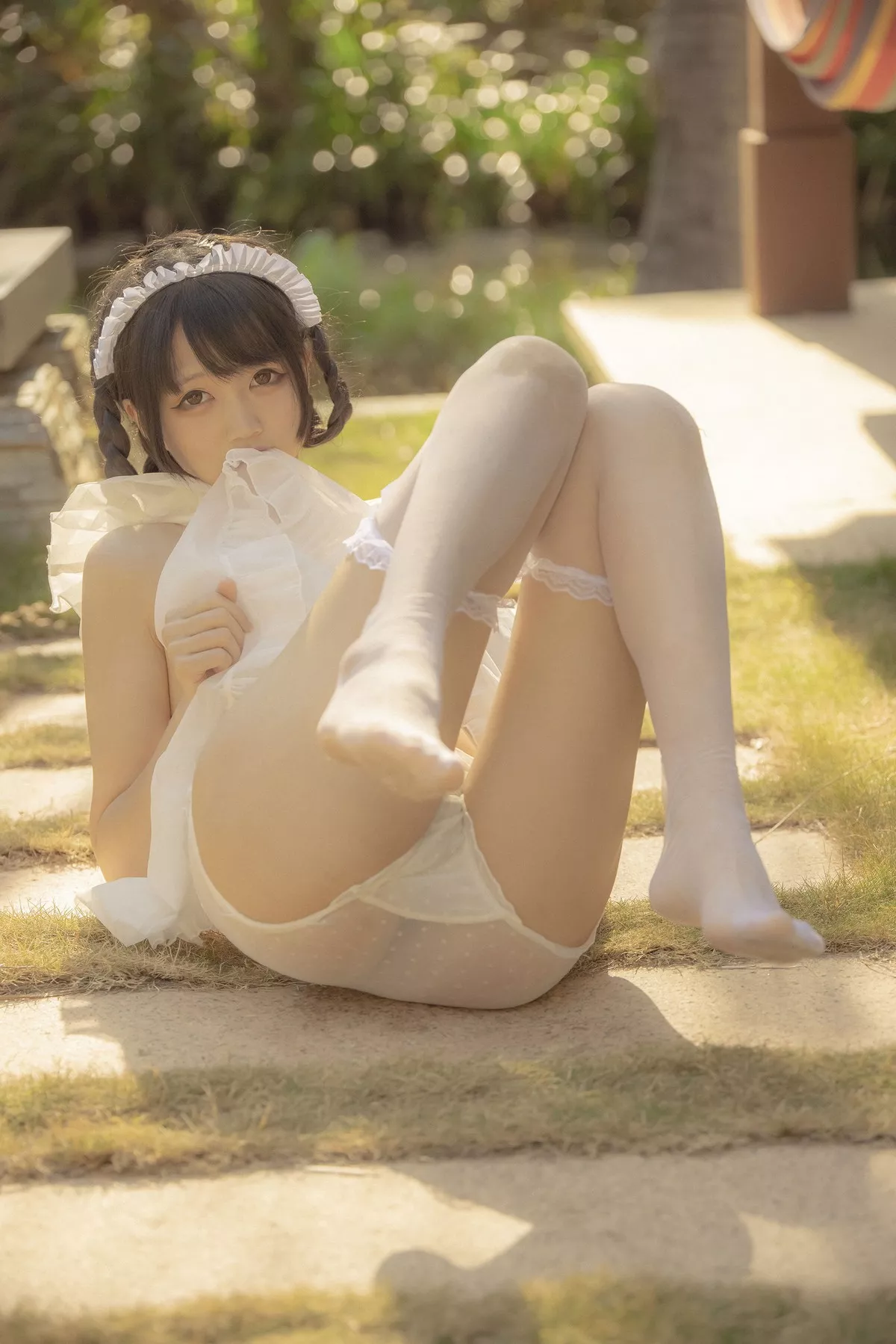 Xgyw.Org_网红美女NAGISA魔物喵女仆的夏天主题户外性感三点式内衣秀惹火身材诱惑写真60P