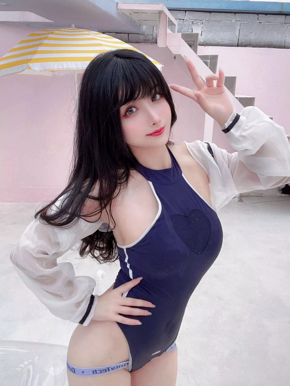 Xgyw.Org_网络美女rioko凉凉子天台竞泳主题户外泳池性感连体泳衣配黑丝裤袜湿身诱惑写真50P