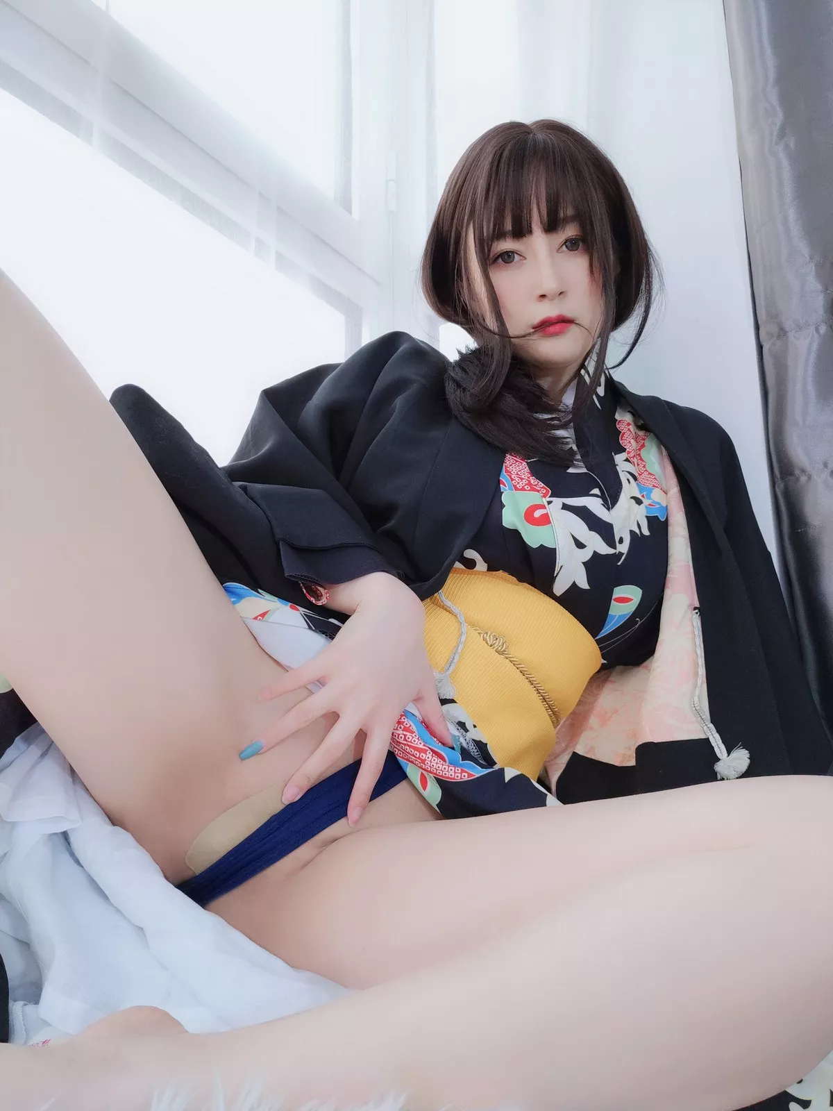 Xgyw.Org_Coser小姐姐白银81和服下的秘密主题私房半脱露情趣内衣秀傲人豪乳诱惑写真64P