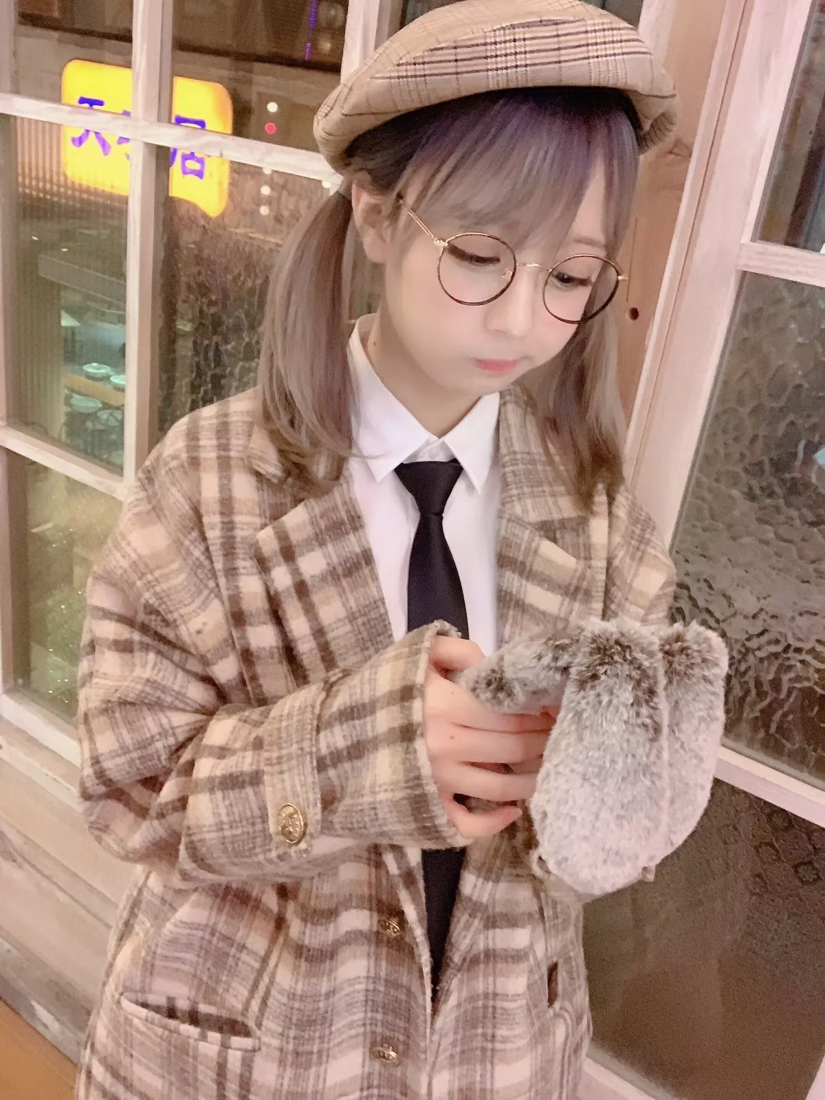 Xgyw.Org_知名动漫博主Yami微博图片合集三主题私房性感低胸服饰露傲人上围完美诱惑写真150P