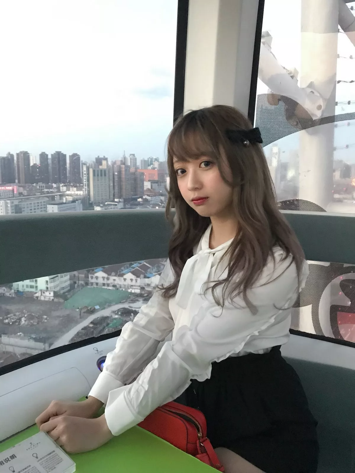 Xgyw.Org_知名动漫博主Yami微博图片合集二主题户外性感服饰+私房低胸撩人诱惑写真150P