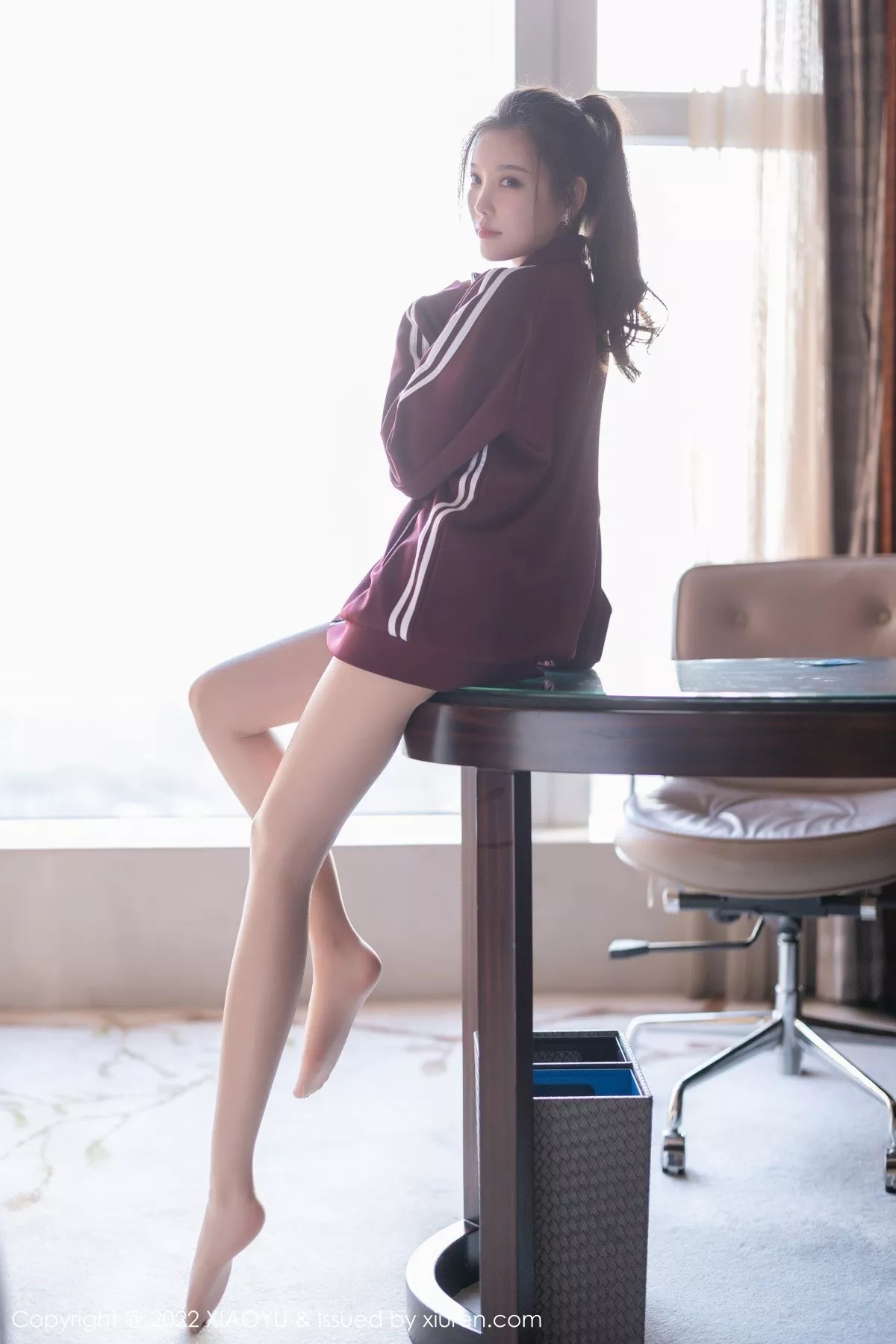 Xgyw.Org_[XiaoYu画语界]Vol.714_女神杨晨晨Yome脱运动服露性感白色连体衣超薄肉丝诱惑写真100P