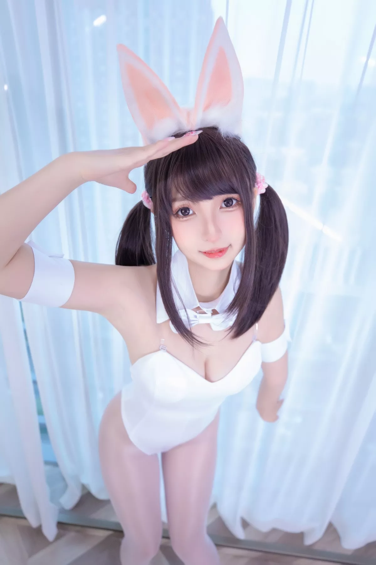 Xgyw.Org_萝莉美女神楽坂真冬兔女郎与钢管主题低胸连体衣配黑丝裤袜秀完美身材诱惑写真150P