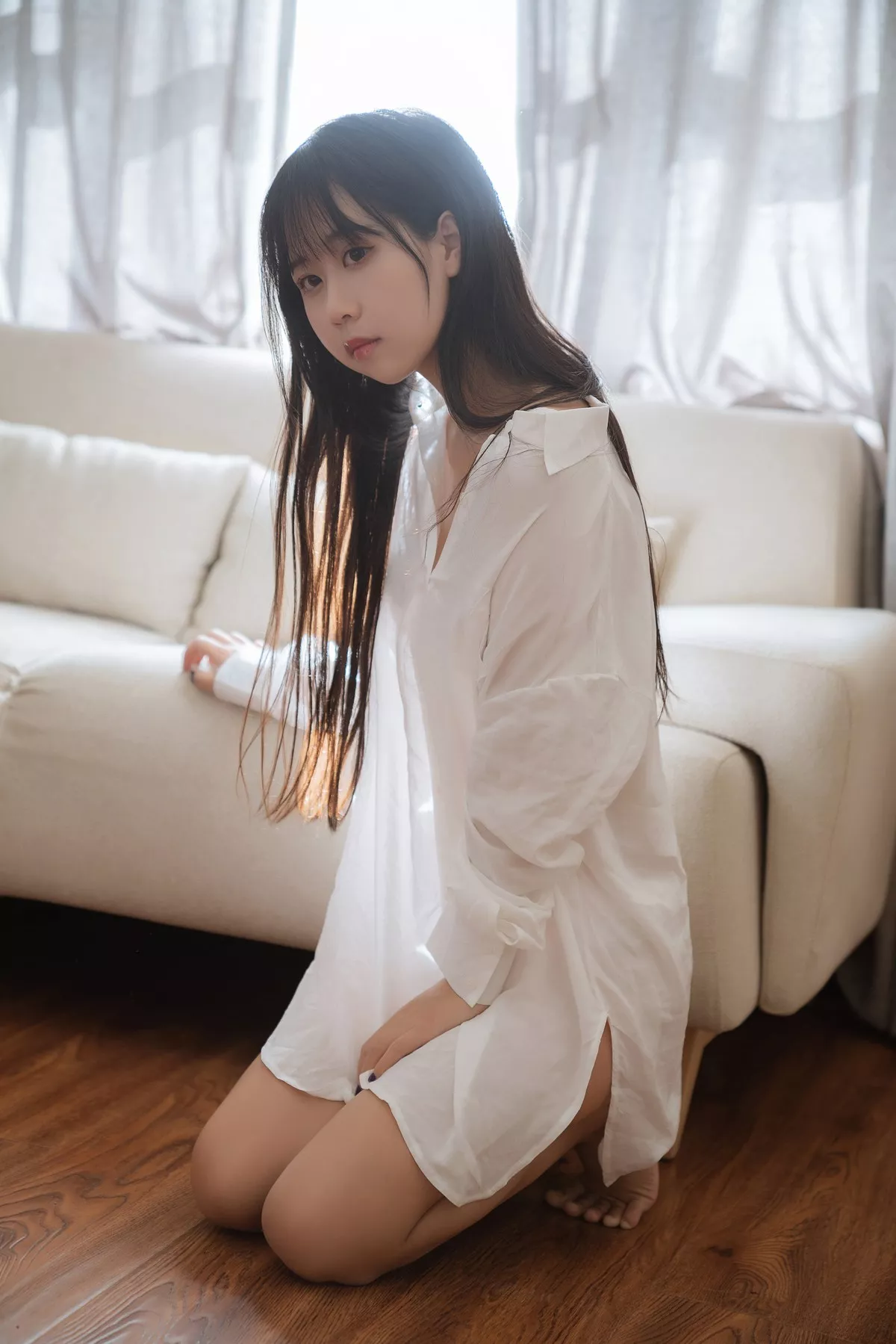 Xgyw.Org_阳光美少女萌芽儿o0浴缸主题私房浴室性感白色薄透服饰配蕾丝内衣湿身诱惑写真72P