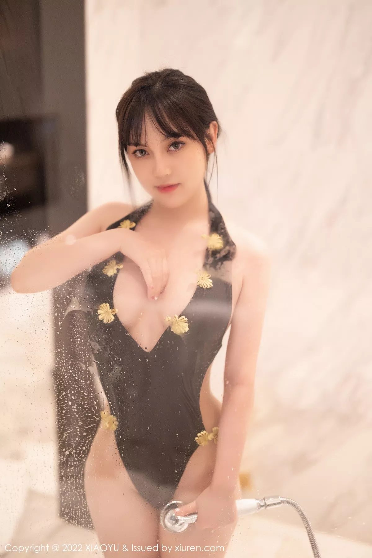 Xgyw.Org_[XiaoYu画语界]Vol.761_模特豆瓣酱私房性感粉色轻透服饰配白丝袜秀丰满身材诱惑写真74P