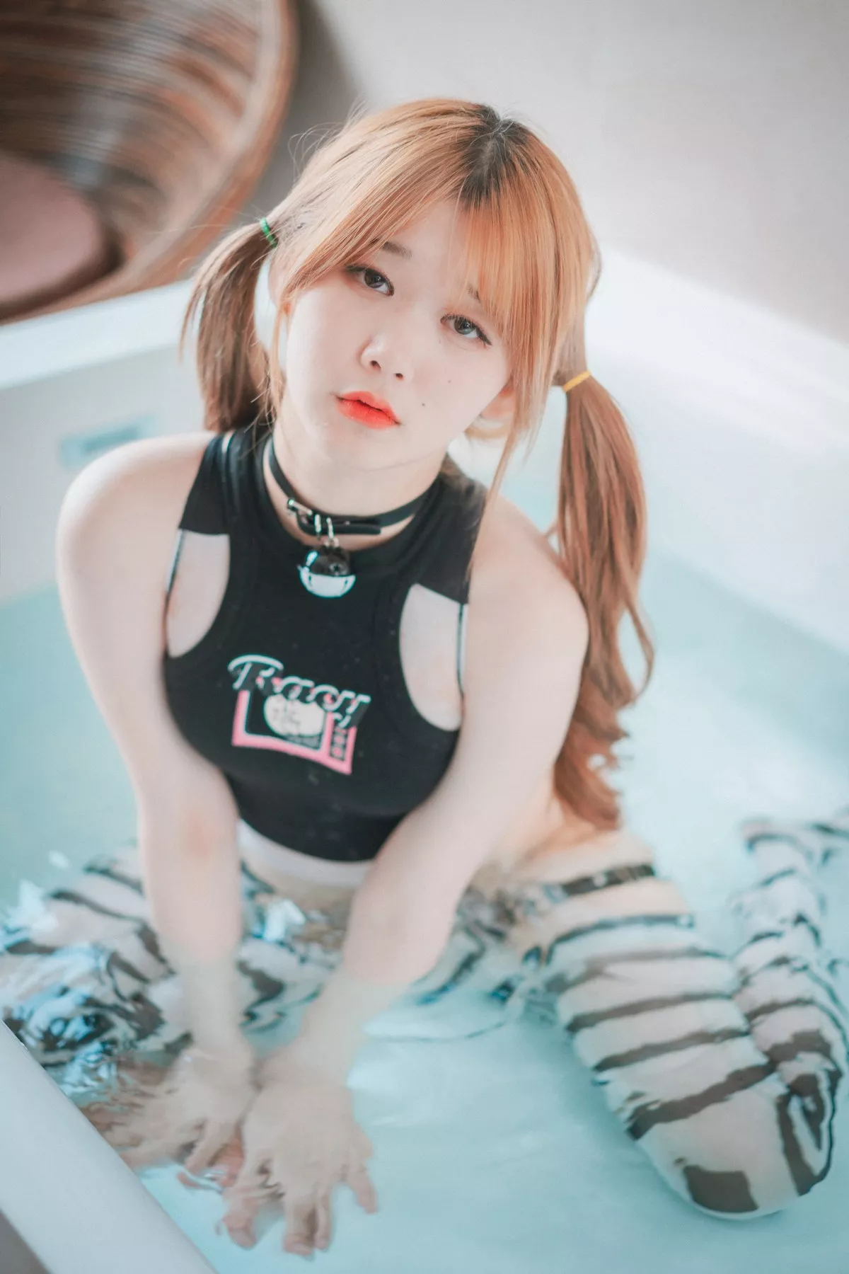 Xgyw.Org_[DJAWA]No.098_模特Zia_Swimming Lessons主题私房性感高叉连体衣秀完美身材诱惑写真76P