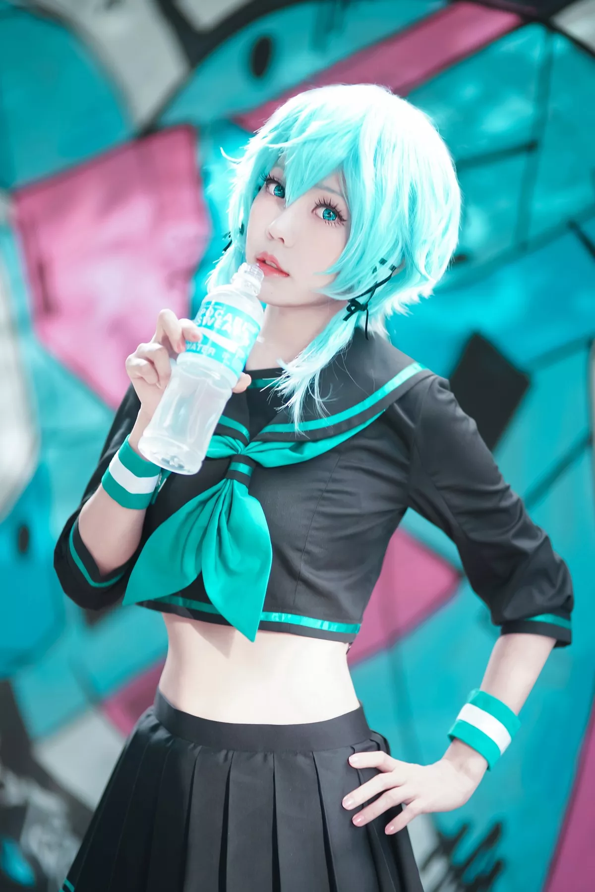 Xgyw.Org_Coser妹子Ely_eee诗乃JK主题户外性感JK制服配黑丝袜秀完美身材迷人写真36P