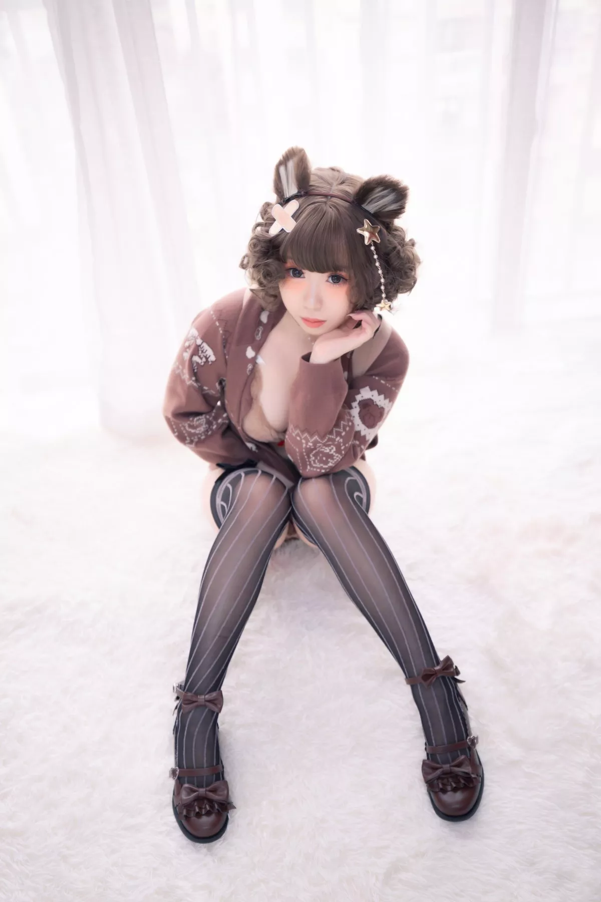 Xgyw.Org_网络美女胡桃猫Kurumineko熊熊主题私房半脱露傲人豪乳遮点惹火诱惑写真221P