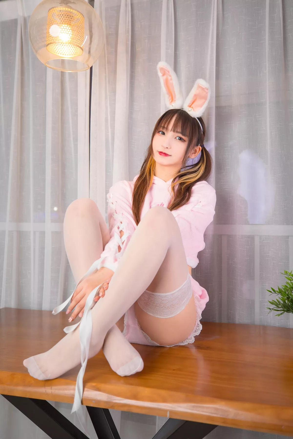 Xgyw.Org_萝莉美女神楽板真冬兔子时间主题私房性感兔女郎系列超薄丝袜秀翘臀诱惑写真150P
