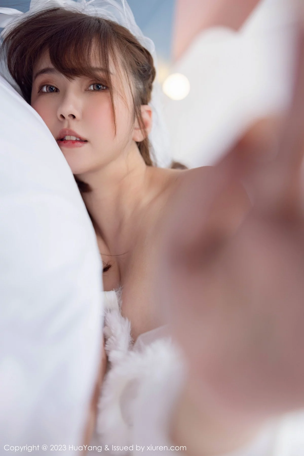 Xgyw.Org_[HuaYang花漾]Vol.524_模特张思允Nice私房性感白色薄透婚纱配无内白丝惹火诱惑写真63P