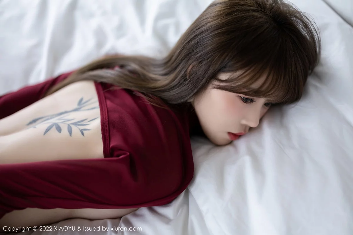 Xgyw.Org_[XiaoYu画语界]Vol.931_模特奶瓶性感红色皮质连衣短裙配黑丝吊袜秀曼妙身姿迷人写真84P