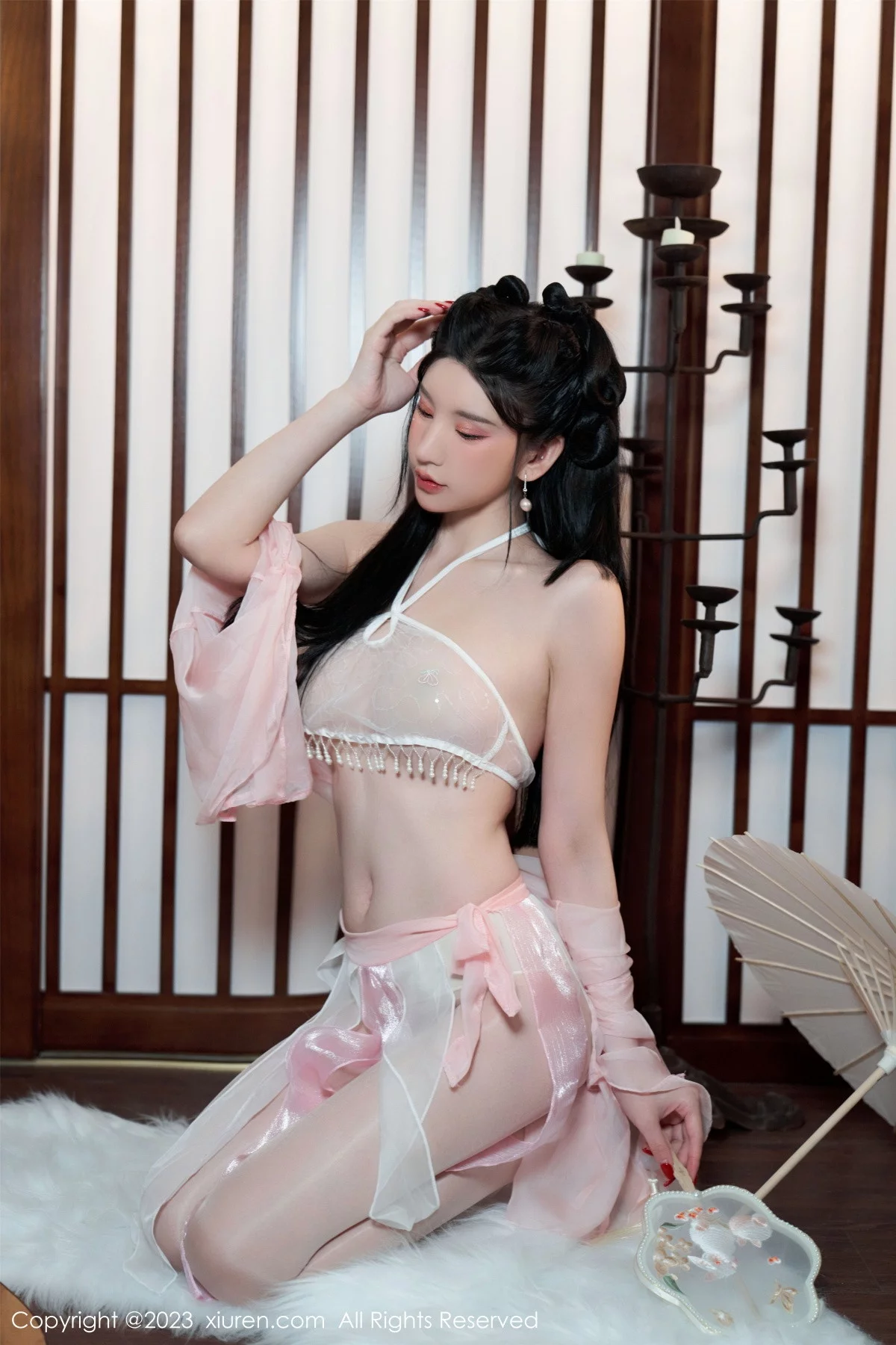 Xgyw.Org_XiuRen第6217期_女神周于希Sally性感粉色古装服饰配超薄无内肉丝惹火诱惑写真85P