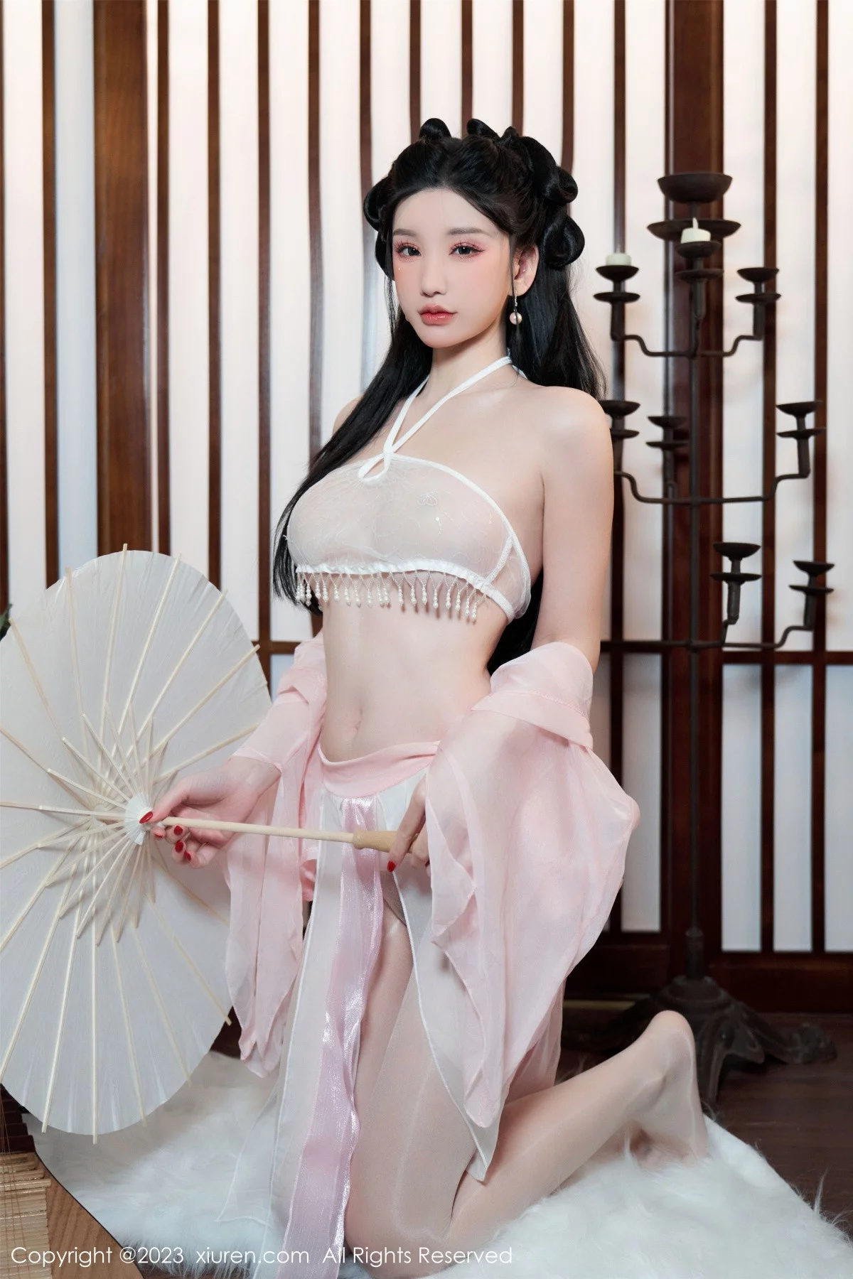 Xgyw.Org_XiuRen第6217期_女神周于希Sally性感粉色古装服饰配超薄无内肉丝惹火诱惑写真85P