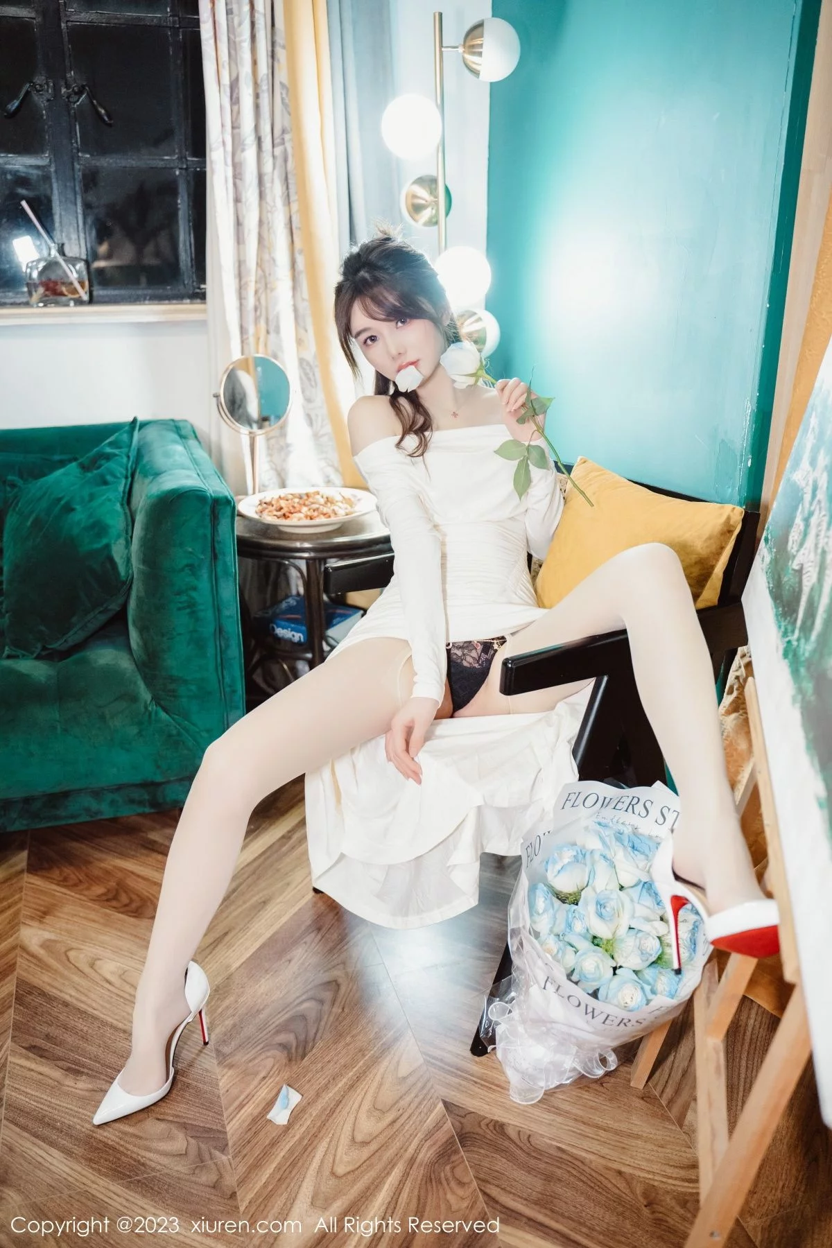 Xgyw.Org_XiuRen第6182期_模特婠婠么脱白色连衣长裙露蕾丝内衣配开档白丝迷人诱惑写真79P