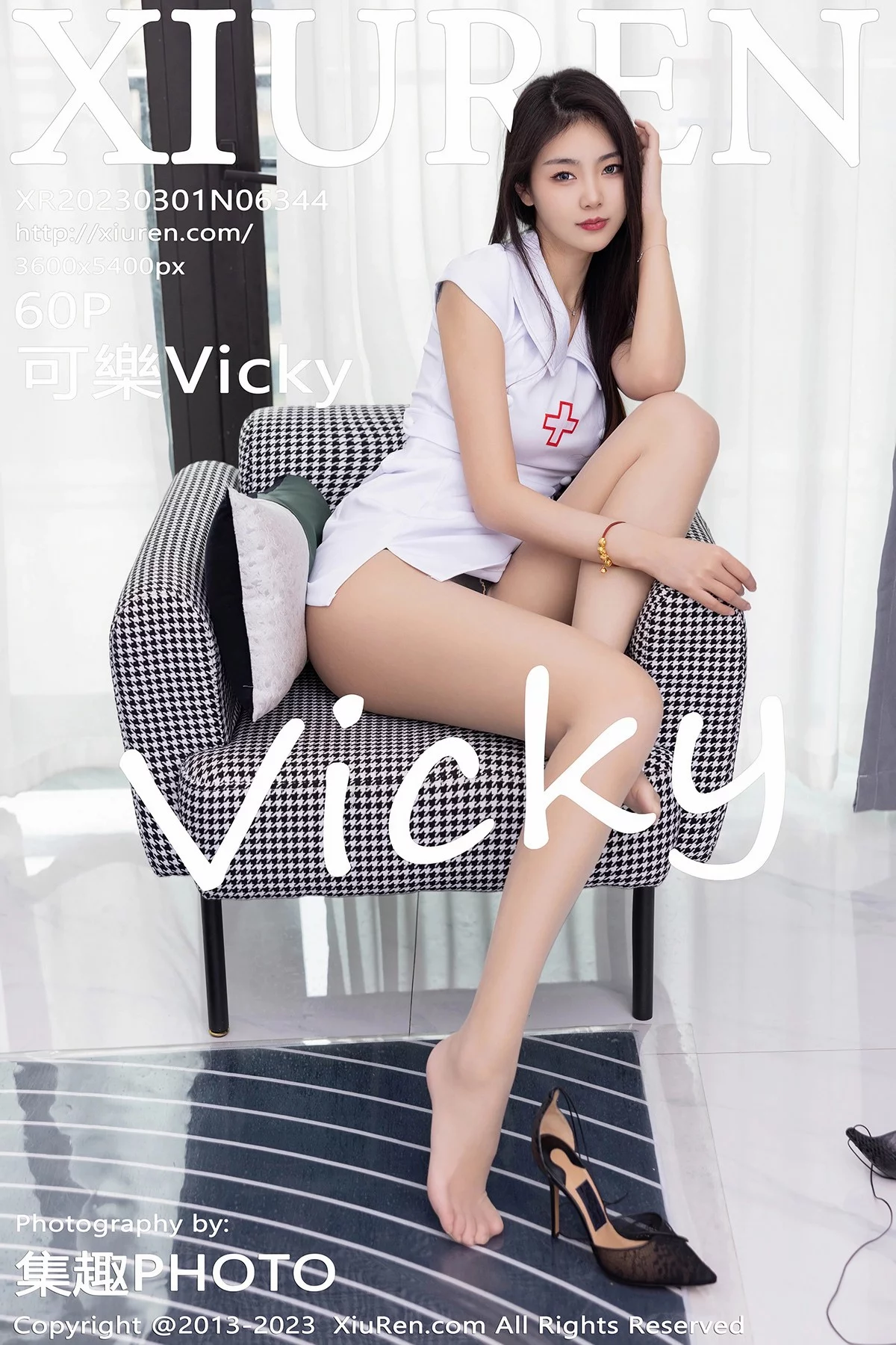 Xgyw.Org_XiuRen第6344期_模特可乐Vicky黑色露肩连衣短裙配超薄黑丝秀翘臀美腿诱惑写真60P